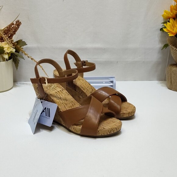 Aerosoles Strappy Cork High Wedge Sandal Adjustable Strap Block Heel Women Sz 7M - Picture 1 of 7